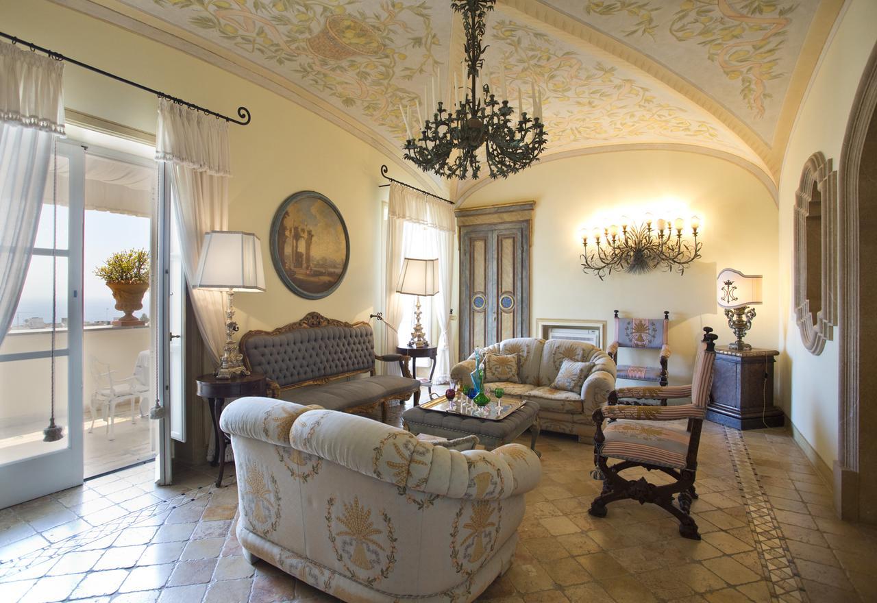 Casa Raiola By Caprirooms Eksteriør billede